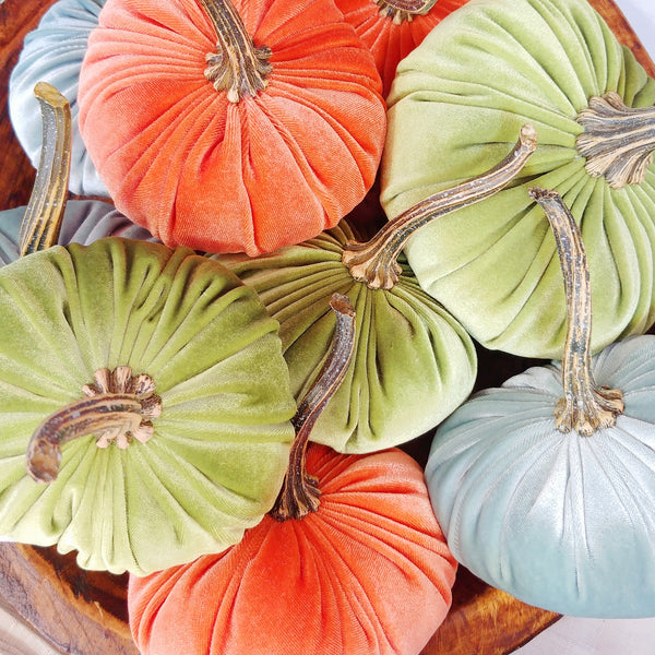 Small Velvet Pumpkin - Sage