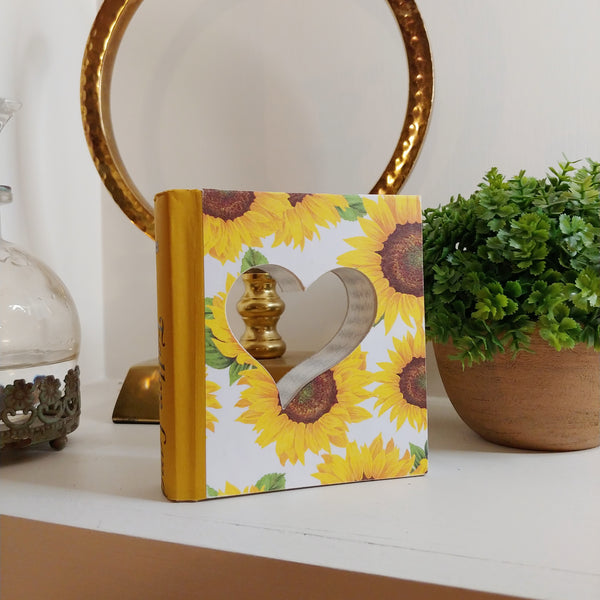 Mini Cutout Book - Heart