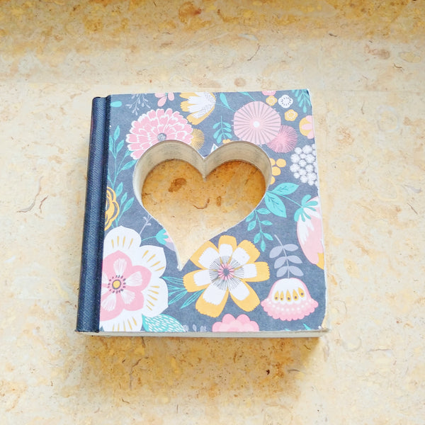 Mini Cutout Book - Heart