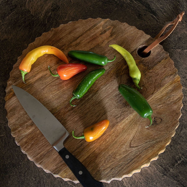 Round Hand Carved Mango Wood Cutting Board - Natural