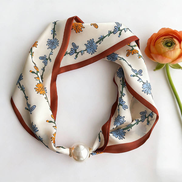 Magnetic Pearl Scarf Necklace - Daisy Chain