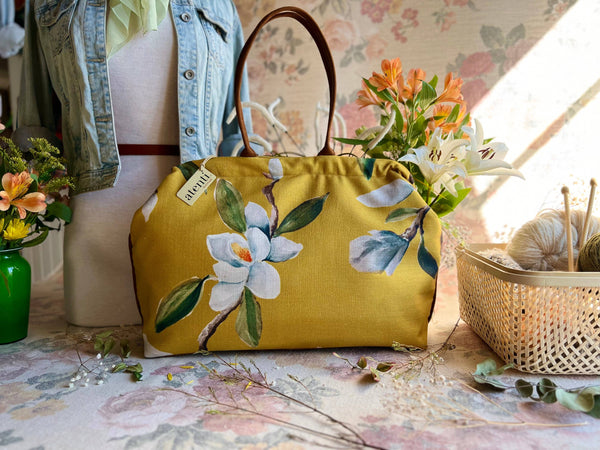 Magnolia Doctor Bag