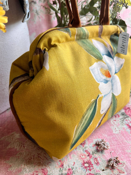 Magnolia Molly Handbag