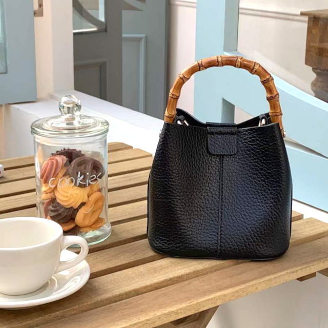 Evelyn Crossbody Handbag