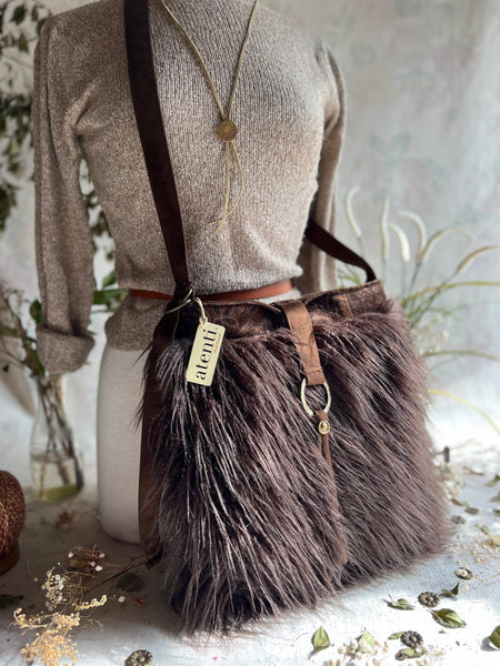 Cafe Lllama Haversack Handbag