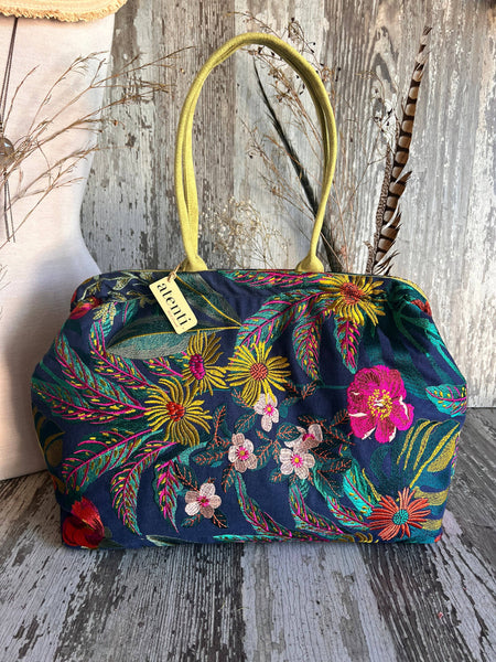 Flora Doctor Bag