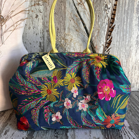 Flora Doctor Bag