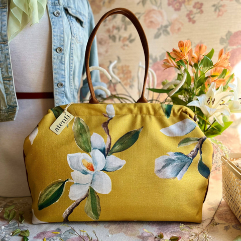 Magnolia Doctor Bag
