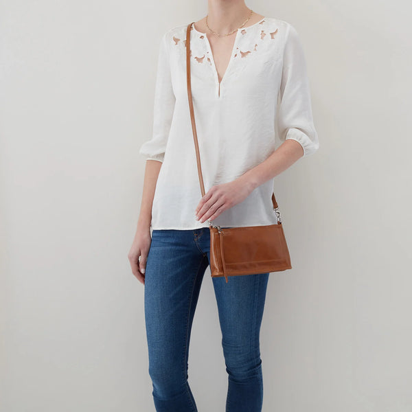 HOBO Cadence Crossbody - Truffle