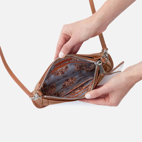 HOBO Cadence Crossbody - Truffle