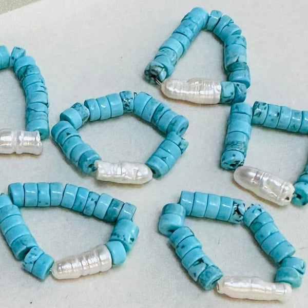 Keshi Pearl Turquoise Bandana Stretch Charm