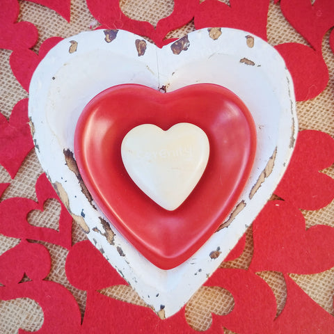 Distressed Painted Heart Dough Bowl - White